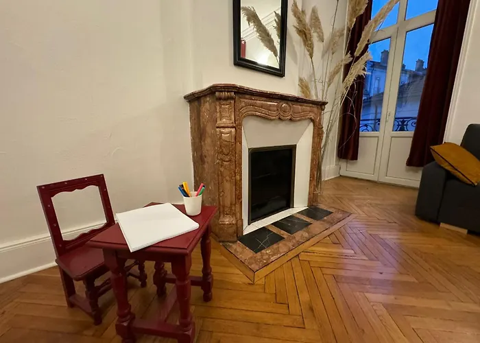 Apartamento La Du Parc -nancy Pepiniere- Vieille Ville- 5 Pers Max By Homtimise